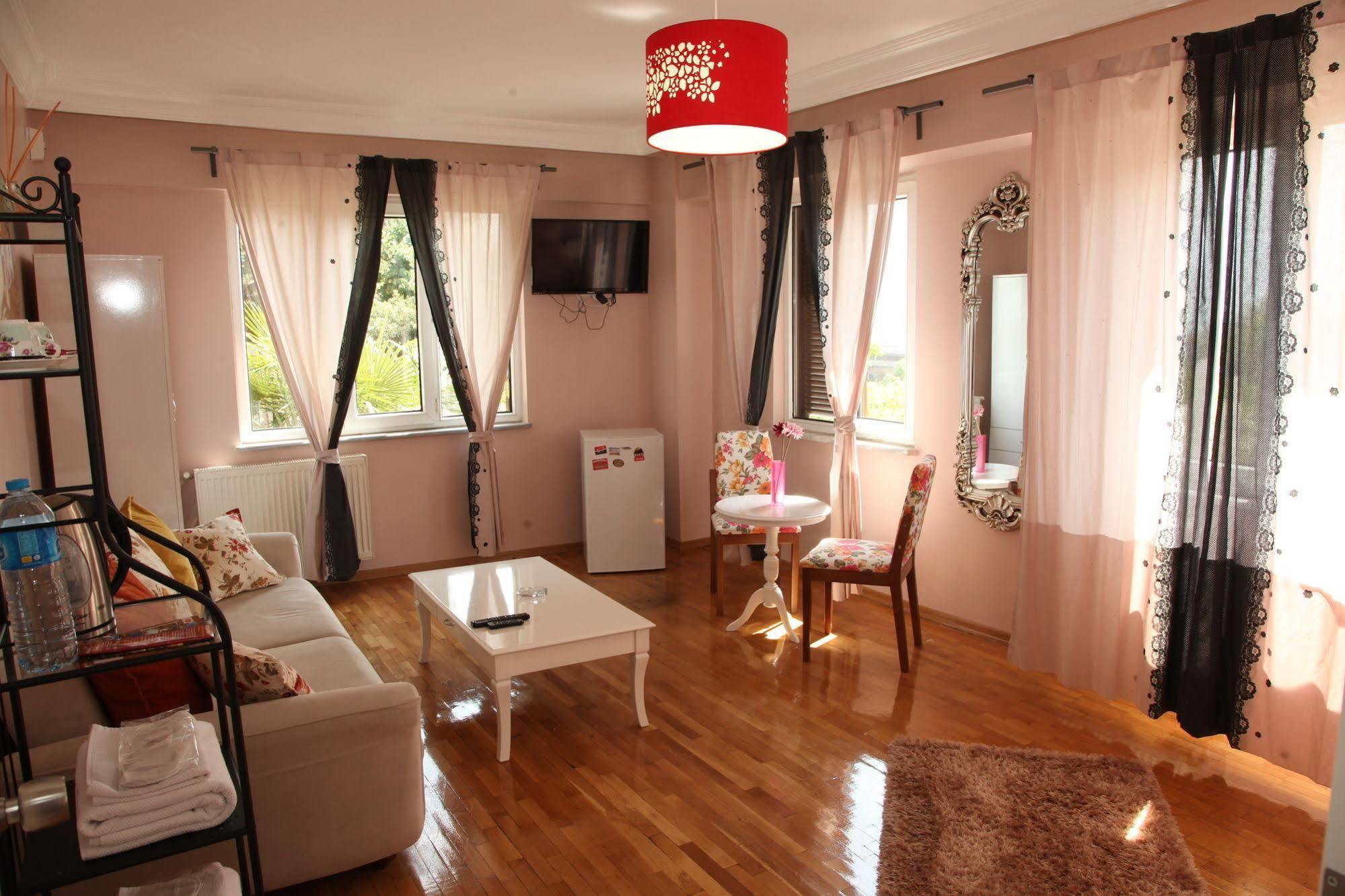 Yesim Suites Istanbulská provincie Exteriér fotografie